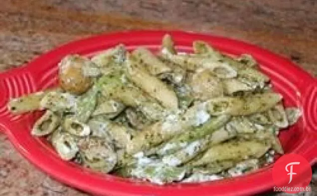 Massa Pesto com feijão verde e batatas