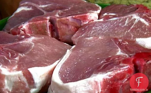 Costeletas de porco doces e picantes grelhadas