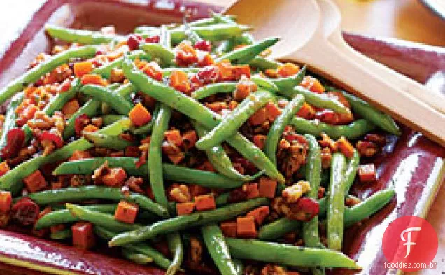 Feijão Verde Salteado Com Cranberries E Nozes