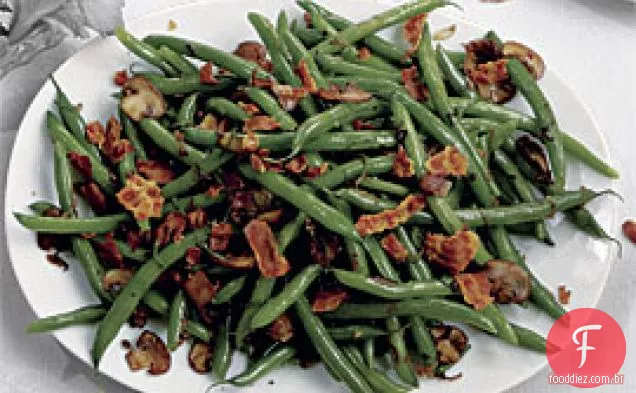Feijão Verde Com Pancetta Crocante, Cogumelos E Chalotas