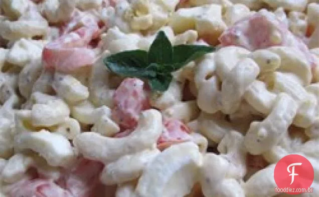 Salada de tomate e macarrão