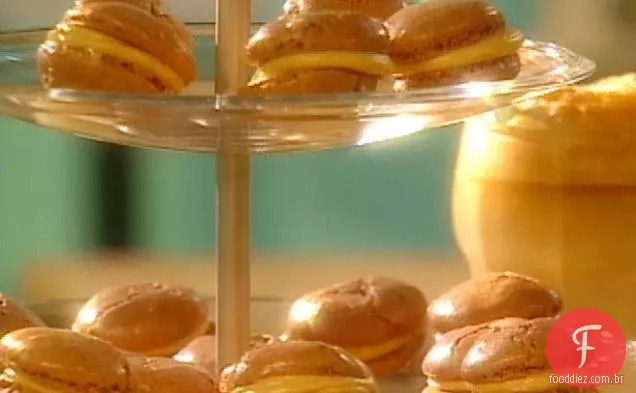 Hambúrgueres De Manteiga De Amendoim Com Chocolate (Macaroons Franceses)