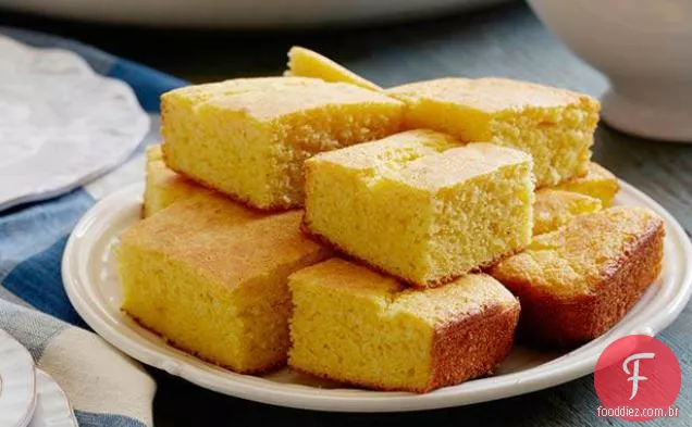 Pão de milho úmido e fácil