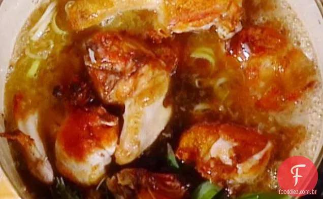 Frango com ameixas: Pollo alle Prugne