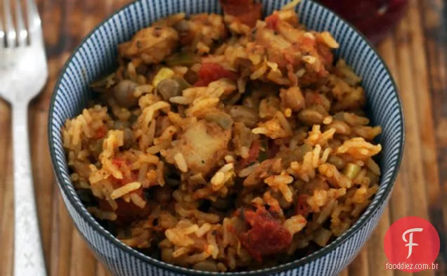 Panela de arroz Pilau de Arroz De Frango ao estilo caribenho