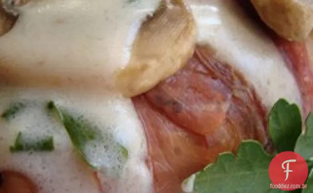 Frango com cogumelos, Prosciutto e molho de Creme