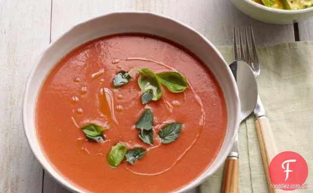 Gaspacho de tomate e melancia