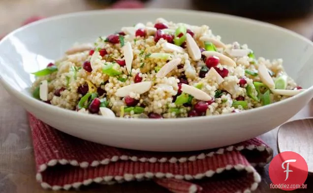 Romã Quinoa Pilaf