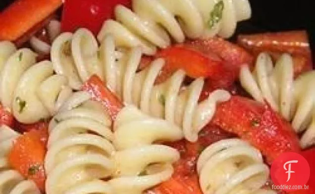 Salada De Macarrão Picante De Verão