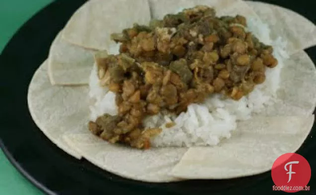 Lentilhas Temperadas Indianas Com Receita De Fogão Lento De Frango