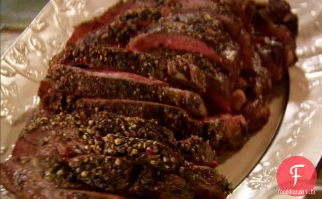 Lombo De Carne Assada Em Grão De Pimenta