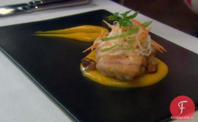 Peixe-Rocha Refogado, Puré De Butternut, Nhoque De Ricota