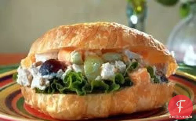 Salada De Frango Girassol