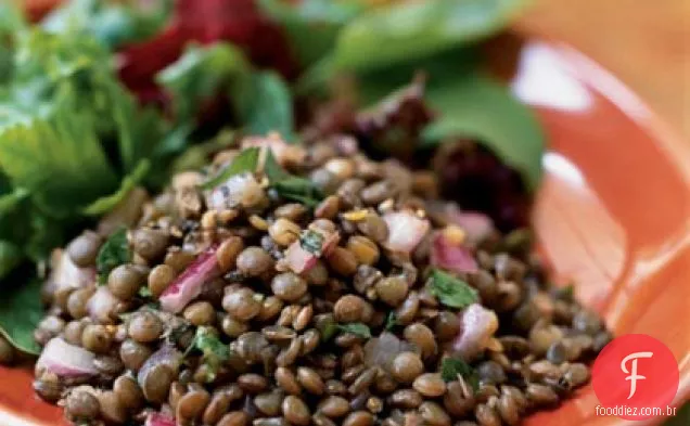 Salada de lentilha e ervas