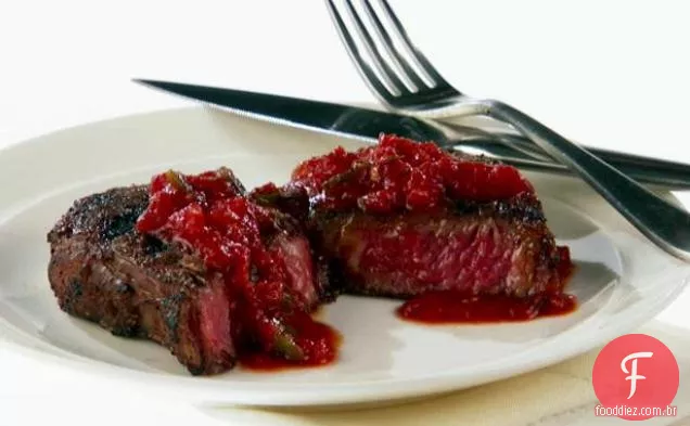 Costela grelhada com molho de tomate e poblano Chile