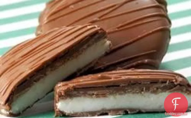 Rissóis De Hortelã-Pimenta Cobertos Com Chocolate
