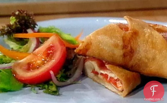 Pãezinhos de salame e queijo: Stromboli