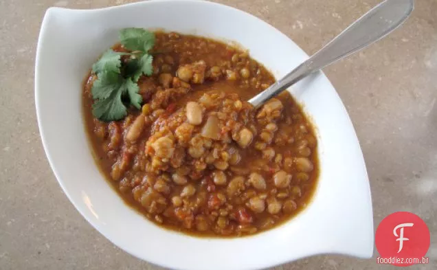 Sopa Picante De Lentilha E Feijão