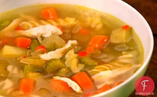 Sopa De Frango Temperada