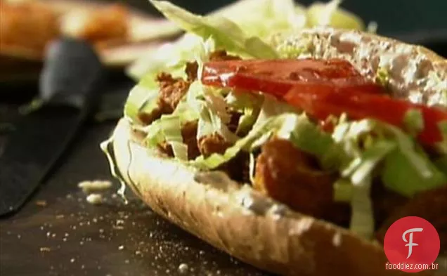 Camarão e Ostra Po' Boys