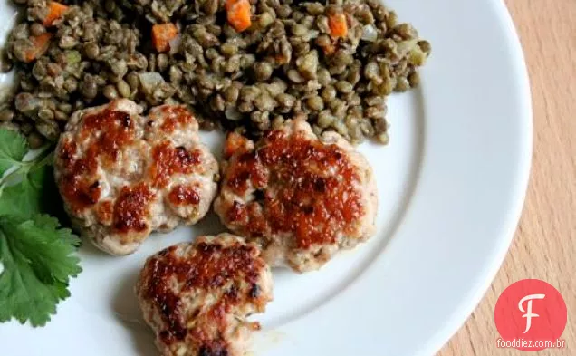 Coma Por Oito Dólares: Salsicha De Erva-Doce Simples Com Salada De Lentilha