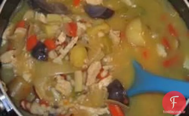 Sopa De Cevada Vegetal De Galinha