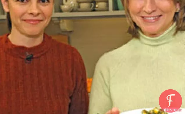 Alabote grelhado com salada de ervas e Salsa De Azeitona Verde-Limão Meyer