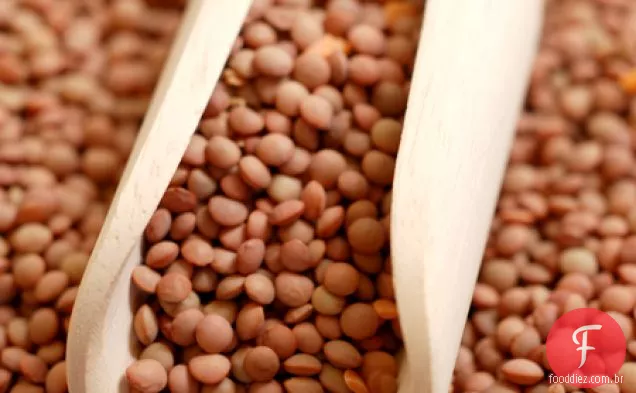 Cotechino Com Ensopado De Lentilha Vermelha
