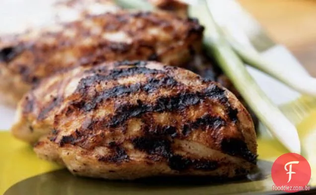Peitos De Frango com cinco especiarias com esmalte Hoisin