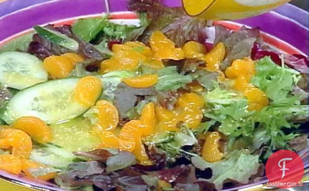 Salada mista de verduras para bebês com tangerina
