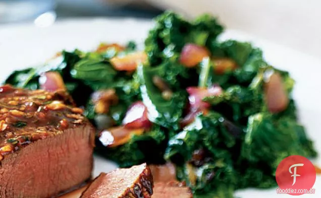 Couve com cebola caramelizada