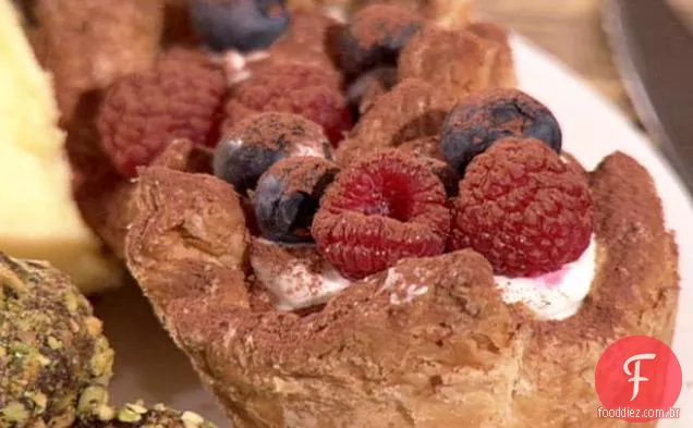 Torta de framboesa e mirtilo