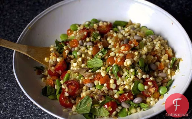 Succotash De Verão Com Bacon E Croutons