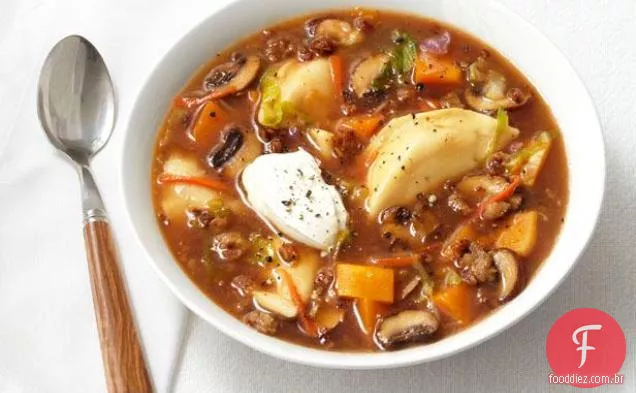 Pierogi e guisado de abóbora