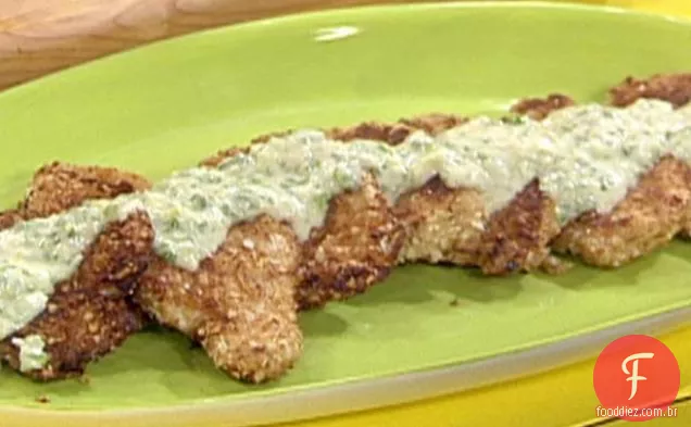 Costeletas de frango com crosta de amêndoa com cebolinha Beurre Blanc