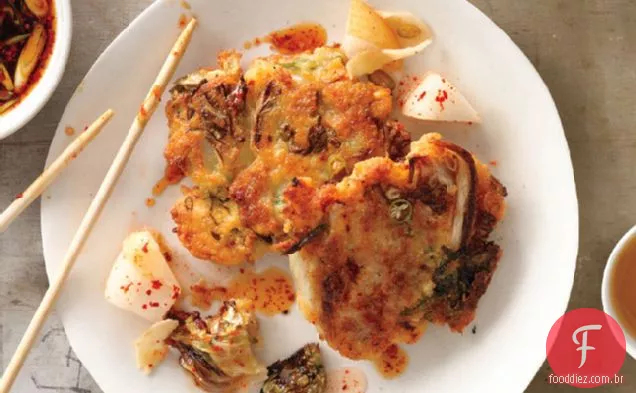 Bolinhos De Kimchi Com Molho De Soja