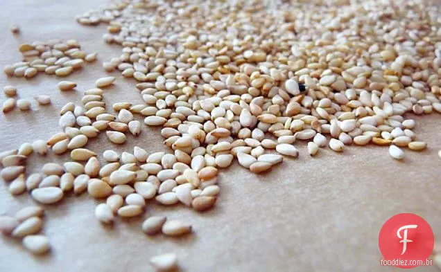 Macarrão Soba De Trigo Sarraceno Com Vegetais Cozidos No Vapor