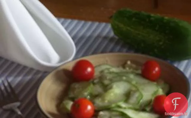 Salada de pepino II