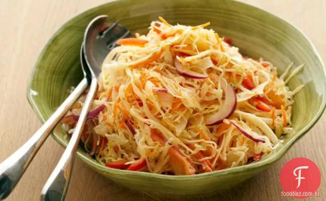 Salada de repolho com cominho-vinagrete de limão