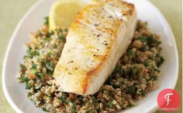 Alabote grelhado em limão Tabbouleh