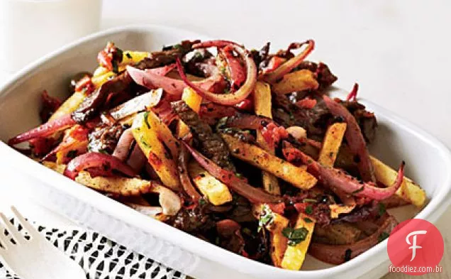 Bife peruano e batata frita