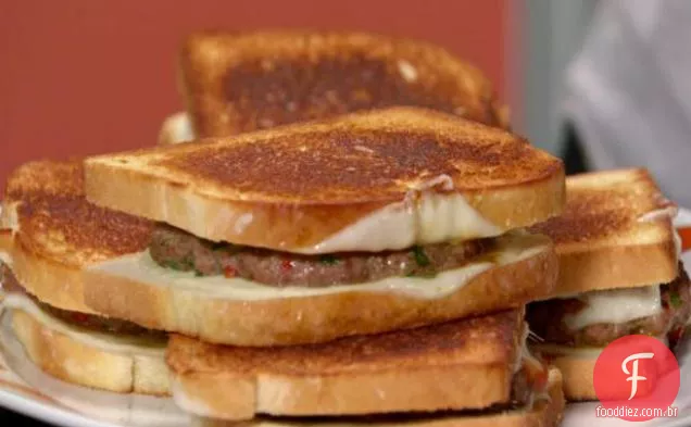 Garlicky Patty derrete com Provolone