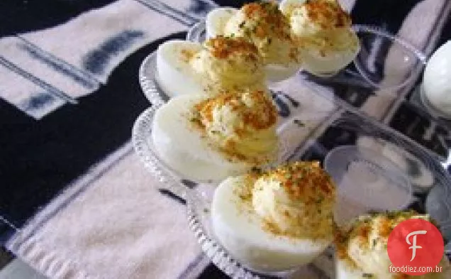 Cremoso Cajun Deviled Ovos