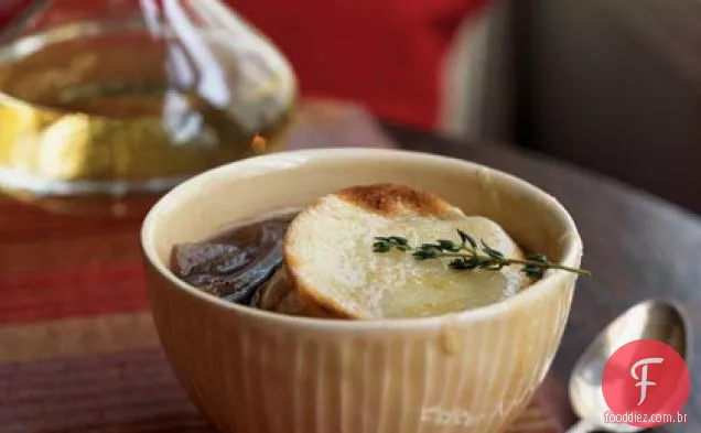 Sopa De Cebola Gratinada