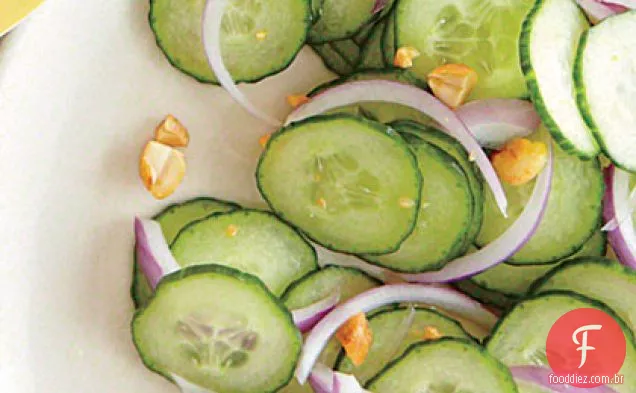 Salada De Pepino E Amendoim