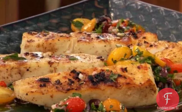 Alabote com óleo de alho carbonizado e sabor de tomate