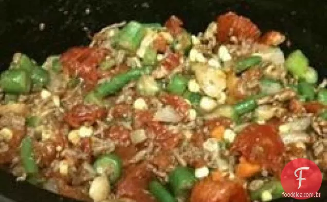 Slow Cooker Veggie - sopa de carne com quiabo