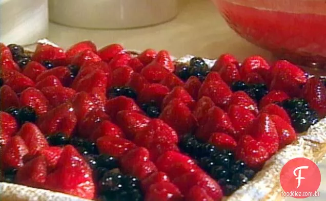 Torta de baga com creme de gengibre