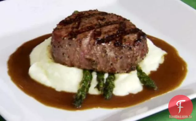 Lombo grelhado com purê de batata