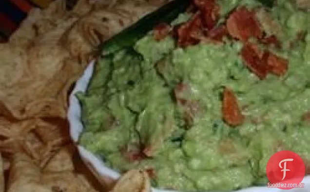 Guacamole da Califórnia com Bacon